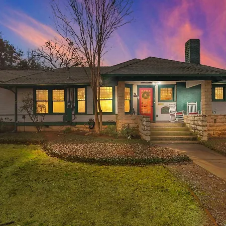 Granbury Gardens Bed And Breakfast-2